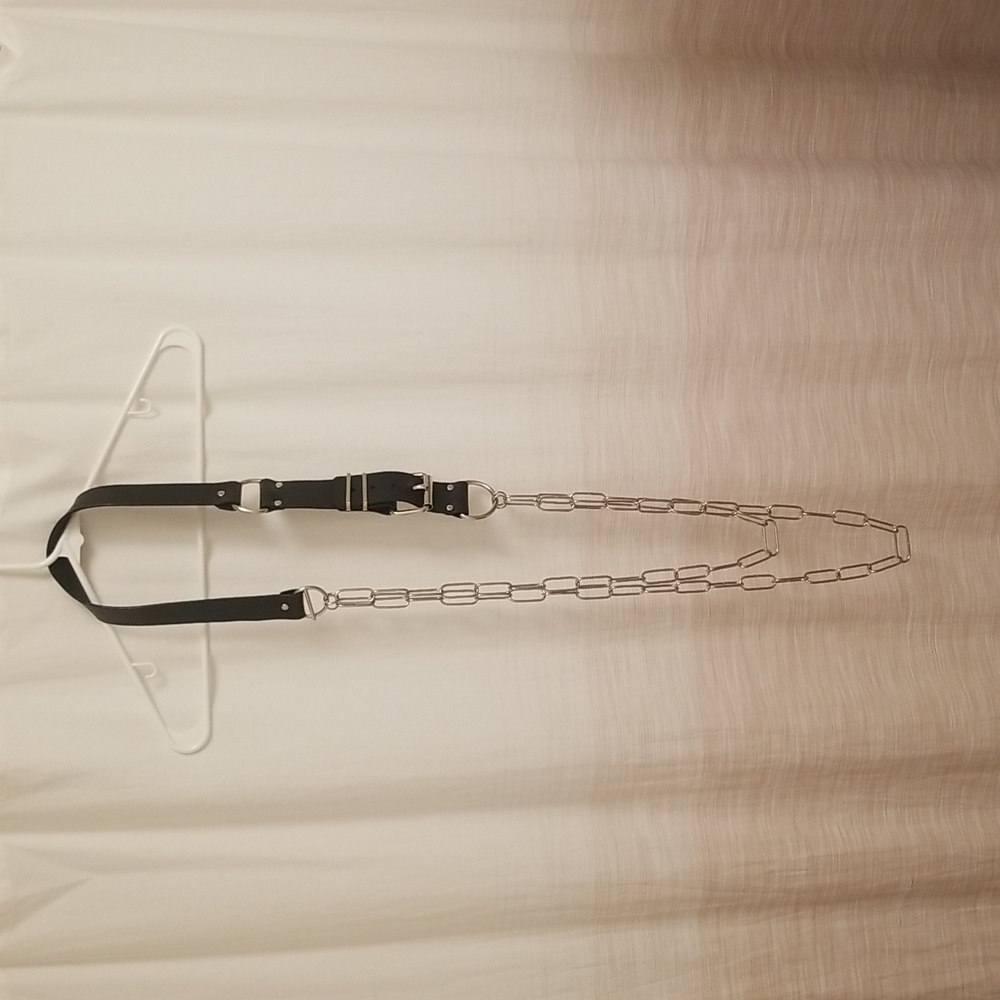Leather & Chain Accessorie